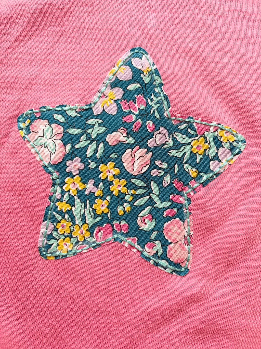 Kids Long Sleeve Organic - Applique Star